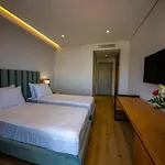 El Primero Hotel