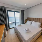 Hotel El Primero 4*
