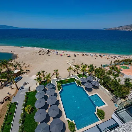 El Primero Hotel 4*