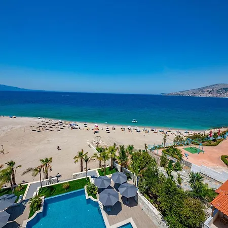 El Primero Hotel 4*