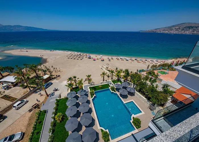 El Primero 酒店 4*