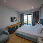 El Primero Hotel