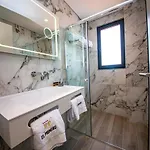 ホテル El Primero Sarandë