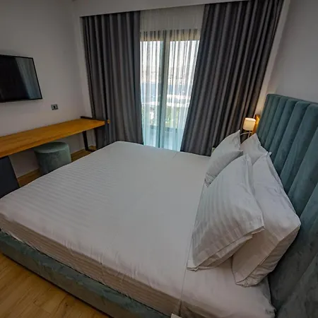 El Primero 4* Saranda